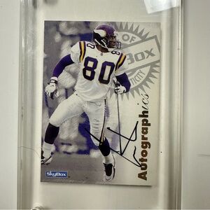 Cris Carter autographed 1999 Upper Deck SP Authentic Buy Back #49 football card.